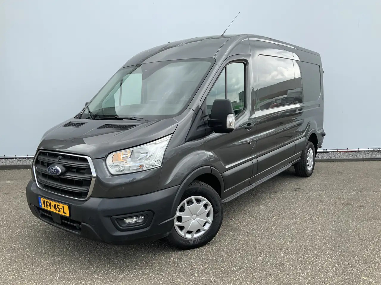 Ford Transit 350 2.0 TDCI L3H2 Trend Koelauto & Vries Automaat - Gesloten bestelwagen: afbeelding 1 Ford Transit 350 2.0 TDCI L3H2 Trend Koelauto & Vries Automaat - Gesloten bestelwagen: afbeelding 1