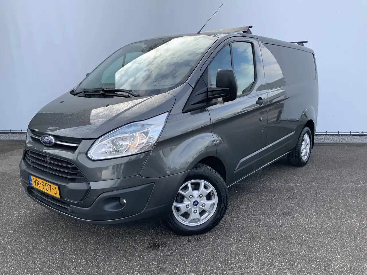 Ford Transit Custom 270 2.2 TDCI L1H1 Trend Airco Camera Cruise Dakdra - Gesloten bestelwagen: afbeelding 1 Ford Transit Custom 270 2.2 TDCI L1H1 Trend Airco Camera Cruise Dakdra - Gesloten bestelwagen: afbeelding 1