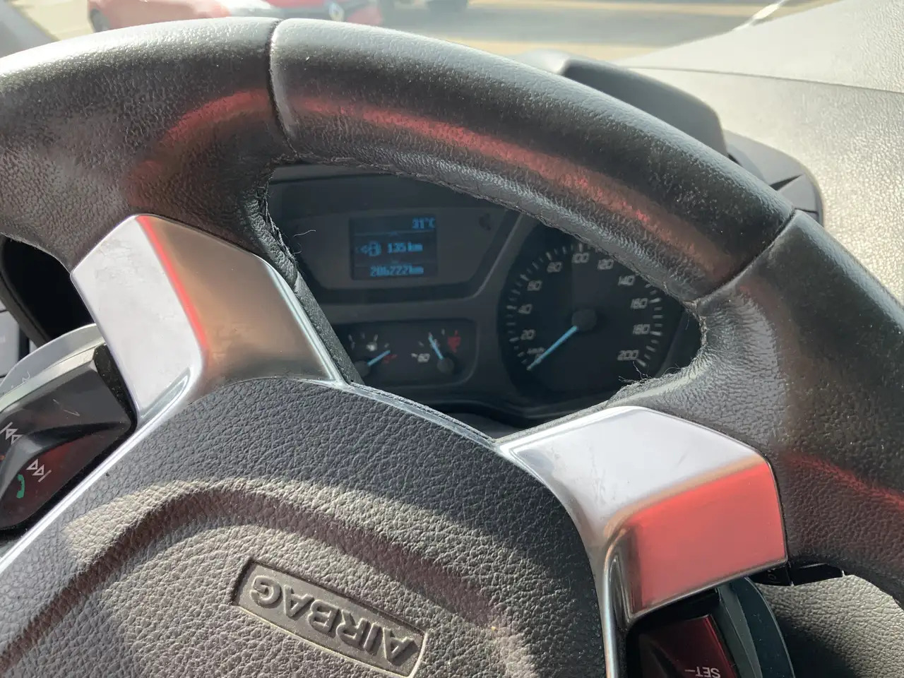 Ford Transit Custom 290 2.2 TDCI L1H2 Trend Airco Cruise 3 Zits Trekha - Gesloten bestelwagen: afbeelding 5 Ford Transit Custom 290 2.2 TDCI L1H2 Trend Airco Cruise 3 Zits Trekha - Gesloten bestelwagen: afbeelding 5