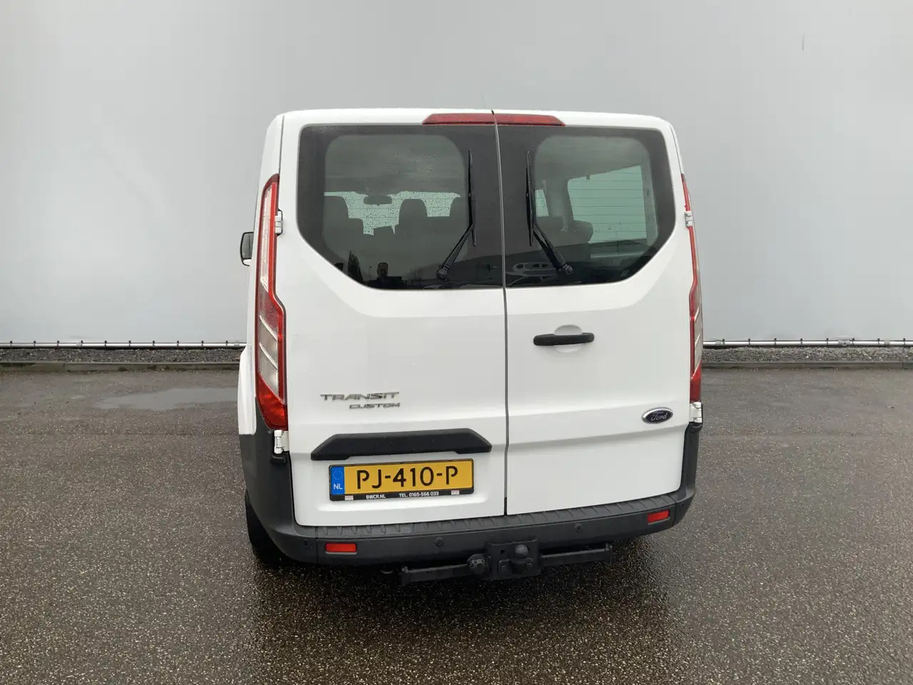 Ford Transit Custom 300 2.2 TDCI L2H1 (11000,- ex btw /ex bpm)Trend - Personenvervoer: afbeelding 2 Ford Transit Custom 300 2.2 TDCI L2H1 (11000,- ex btw /ex bpm)Trend - Personenvervoer: afbeelding 2
