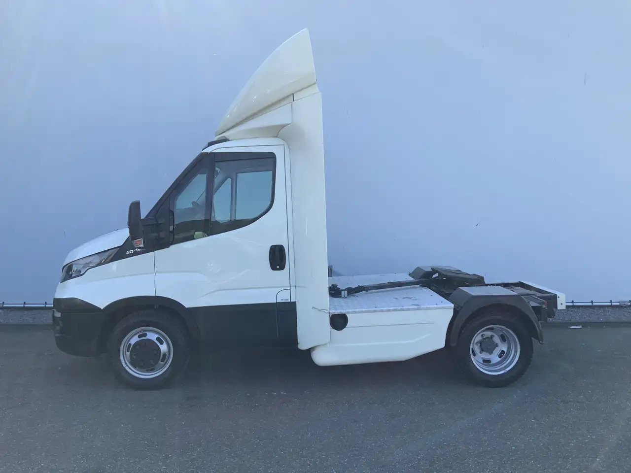 Iveco 40C18 B.E Trekker Airco Cruise 3 Zits Euro 6 180 - BE trekker: afbeelding 3 Iveco 40C18 B.E Trekker Airco Cruise 3 Zits Euro 6 180 - BE trekker: afbeelding 3