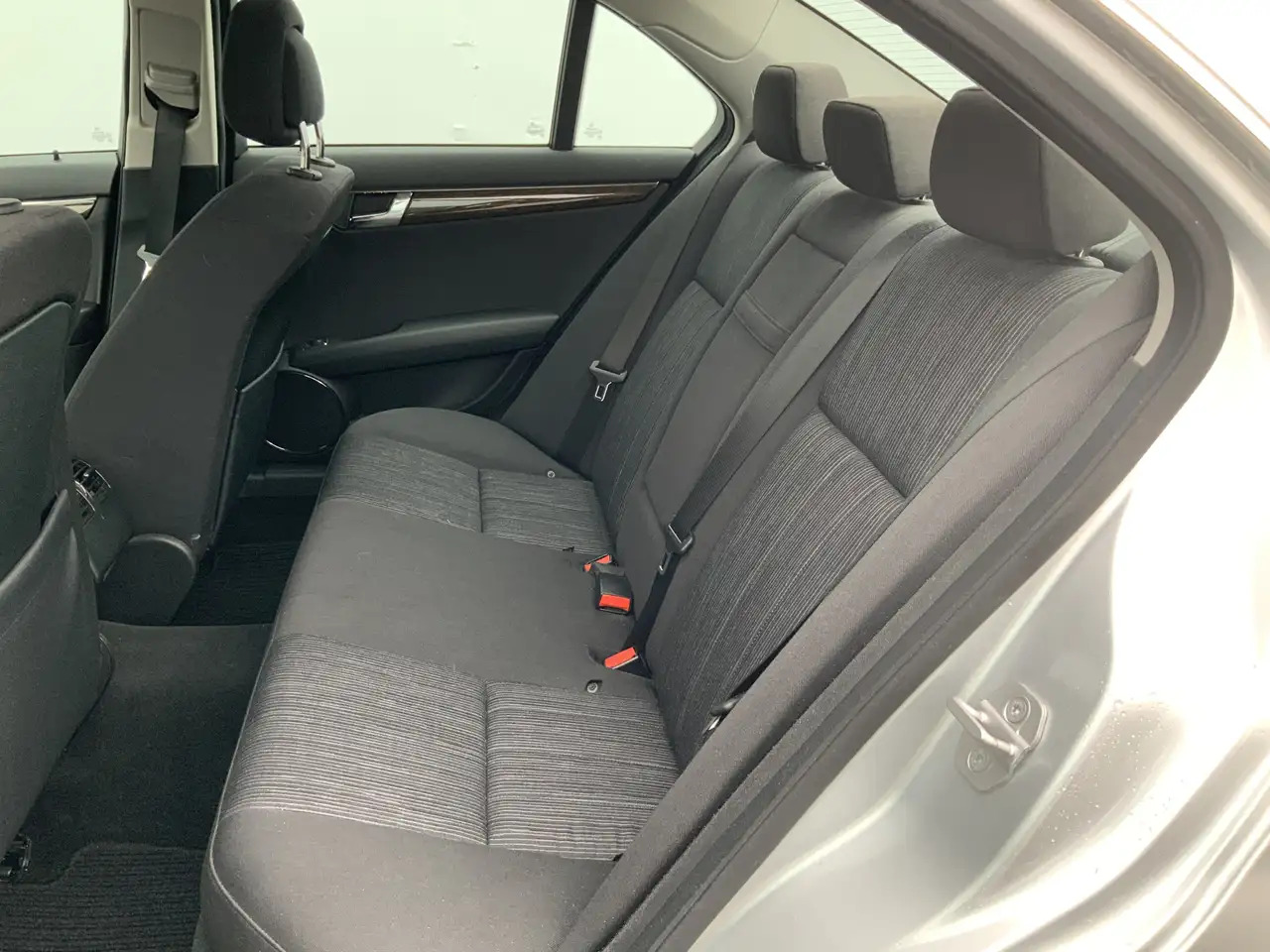 Mercedes-Benz C 200 K Elegance UNIEK ! Airco Compressor Alu Velg Euro - Sedan: afbeelding 5 Mercedes-Benz C 200 K Elegance UNIEK ! Airco Compressor Alu Velg Euro - Sedan: afbeelding 5