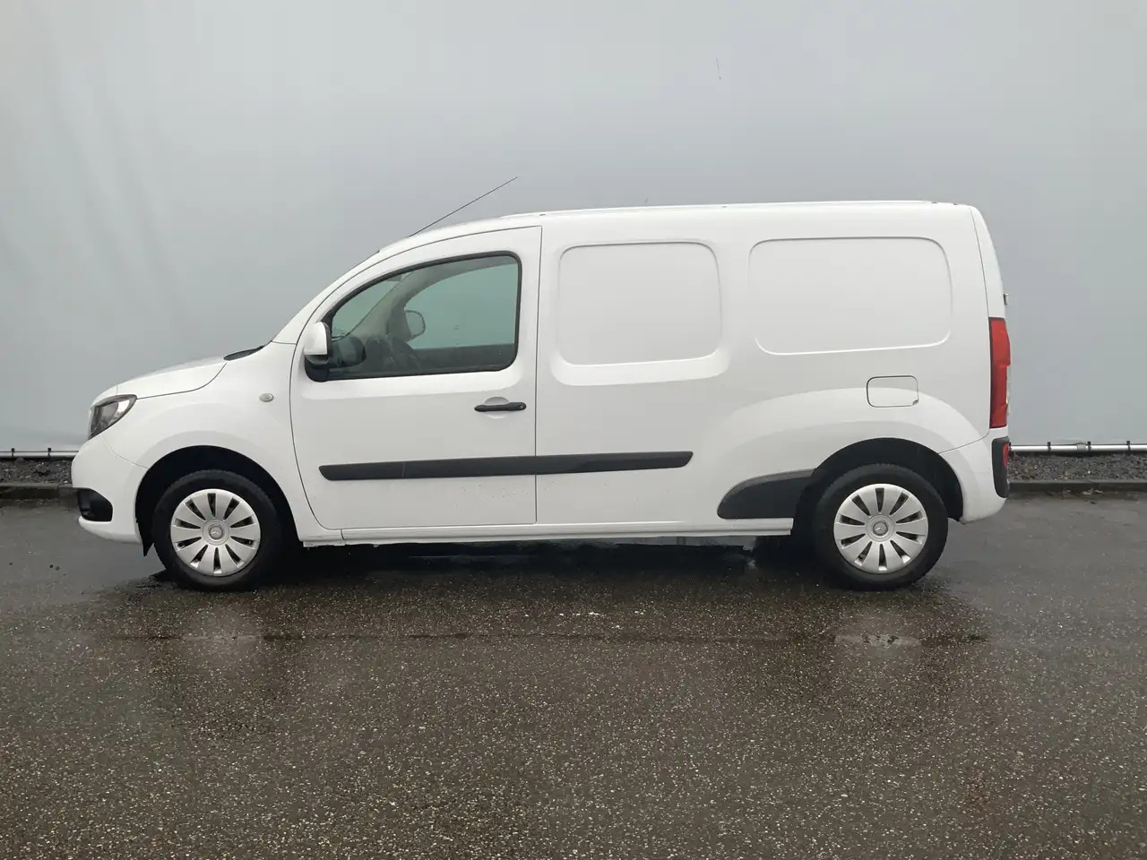 Mercedes-Benz Citan 109 CDI BlueEFFICIENCY Extra Lang Maxi Airco Euro - Kleine bestelwagen: afbeelding 3 Mercedes-Benz Citan 109 CDI BlueEFFICIENCY Extra Lang Maxi Airco Euro - Kleine bestelwagen: afbeelding 3