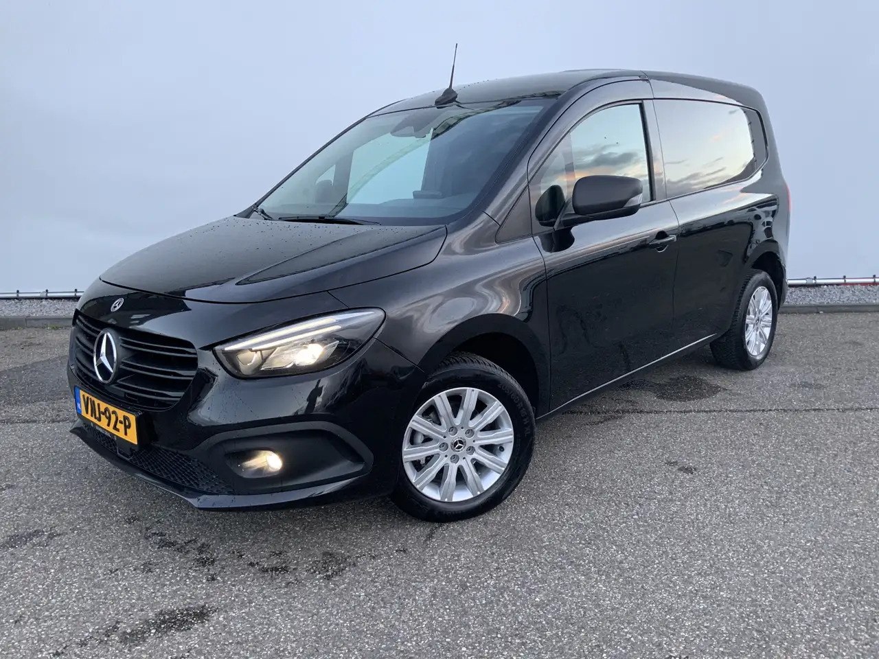 Mercedes-Benz Citan 110 CDI Airco Cruise Scherm navi Euro 6 - Kleine bestelwagen: afbeelding 1 Mercedes-Benz Citan 110 CDI Airco Cruise Scherm navi Euro 6 - Kleine bestelwagen: afbeelding 1