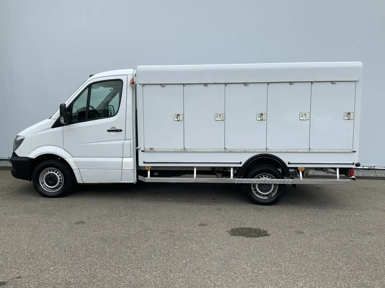 Mercedes-Benz Sprinter 310 2.2 CDI 366 ijswagen 40 gr _0 Deuren 10 Euro 5 - Koelwagen: afbeelding 2 Mercedes-Benz Sprinter 310 2.2 CDI 366 ijswagen 40 gr _0 Deuren 10 Euro 5 - Koelwagen: afbeelding 2