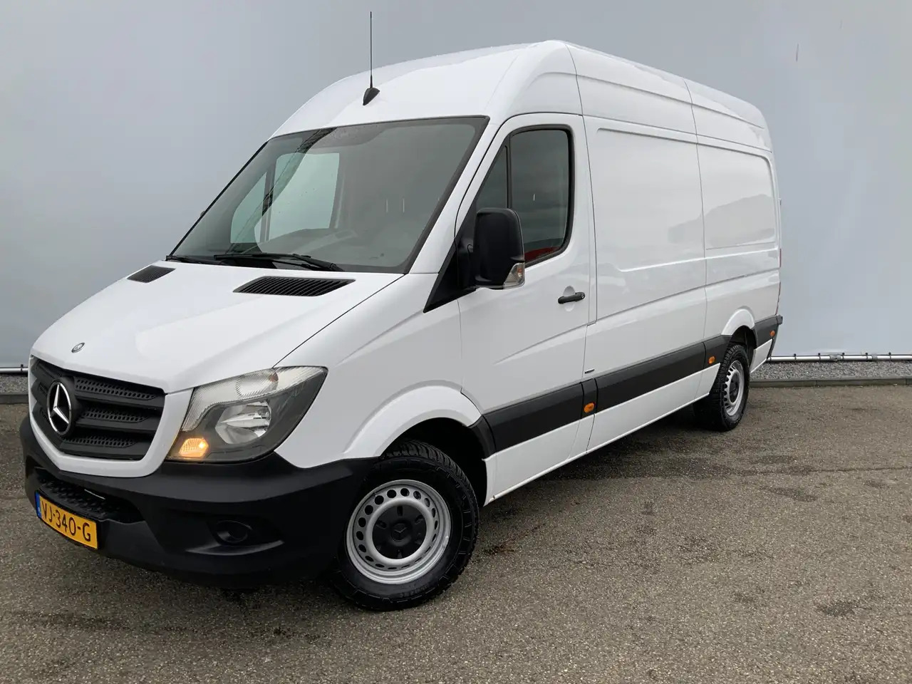 Mercedes-Benz Sprinter 313 2.2 CDI 366 Airco Camera 3Zits Trekhaak 2800 k - Gesloten bestelwagen: afbeelding 1 Mercedes-Benz Sprinter 313 2.2 CDI 366 Airco Camera 3Zits Trekhaak 2800 k - Gesloten bestelwagen: afbeelding 1