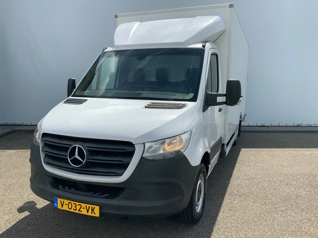 Mercedes-Benz Sprinter 314 2.2 CDI 432 Automaat Meubelbak & Klep Veer Air - Bestelwagen gesloten laadbak: afbeelding 1 Mercedes-Benz Sprinter 314 2.2 CDI 432 Automaat Meubelbak & Klep Veer Air - Bestelwagen gesloten laadbak: afbeelding 1