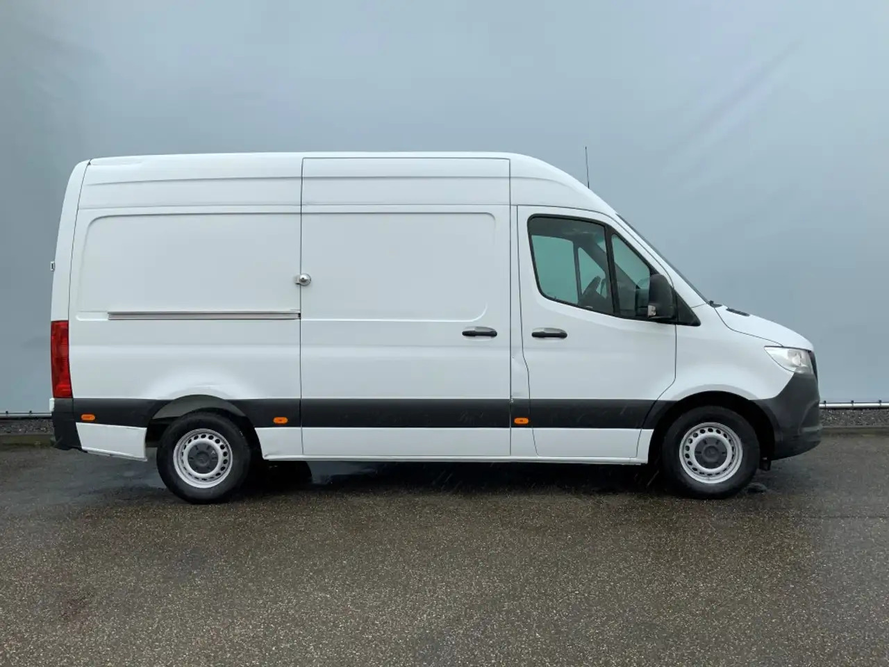 Mercedes-Benz Sprinter 316 2.2 CDI 366 L2 H2 Airco 2 Zits Euro 6 - Gesloten bestelwagen: afbeelding 3 Mercedes-Benz Sprinter 316 2.2 CDI 366 L2 H2 Airco 2 Zits Euro 6 - Gesloten bestelwagen: afbeelding 3