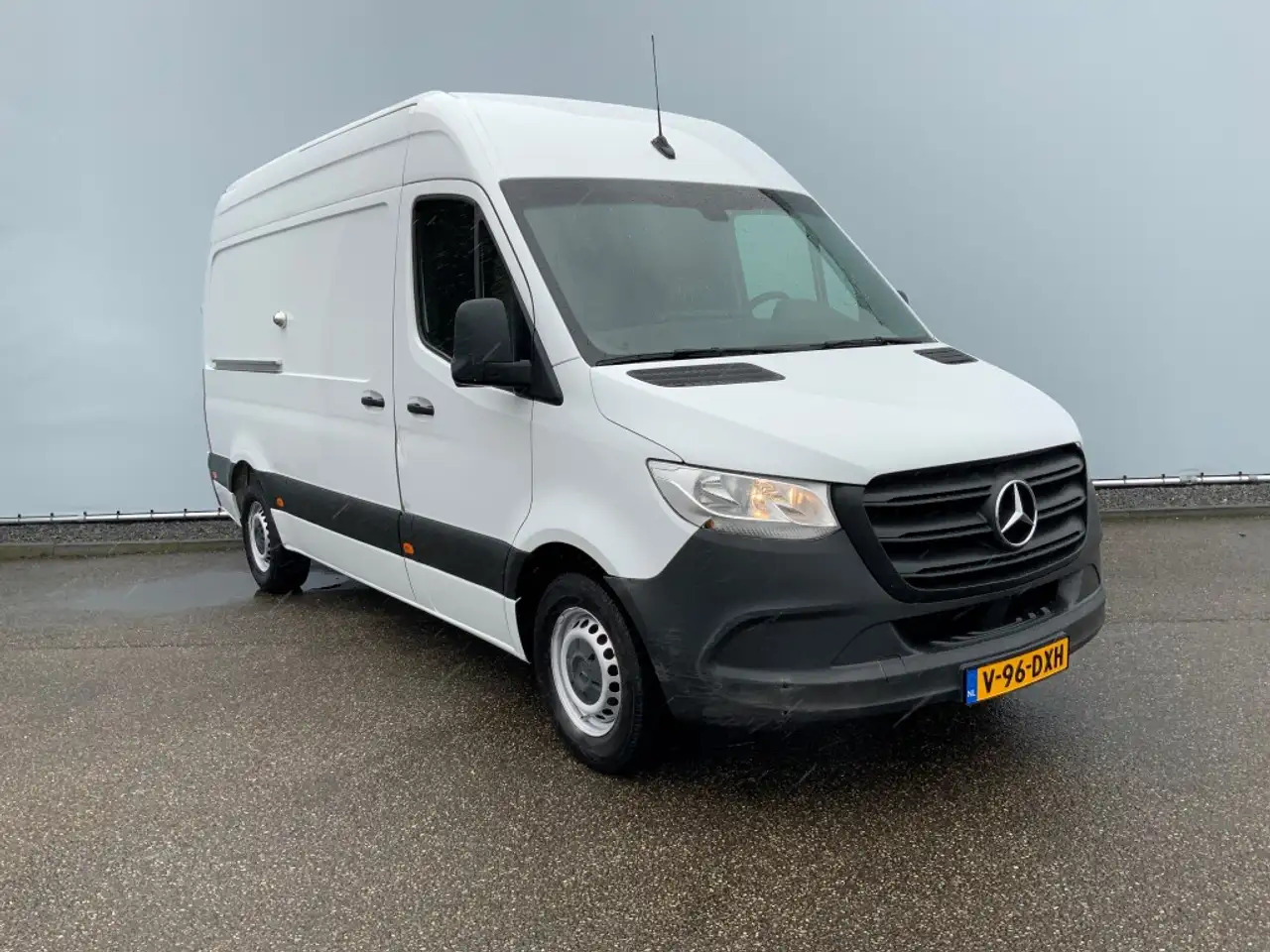 Mercedes-Benz Sprinter 316 2.2 CDI 366 L2 H2 Airco 2 Zits Euro 6 - Gesloten bestelwagen: afbeelding 2 Mercedes-Benz Sprinter 316 2.2 CDI 366 L2 H2 Airco 2 Zits Euro 6 - Gesloten bestelwagen: afbeelding 2