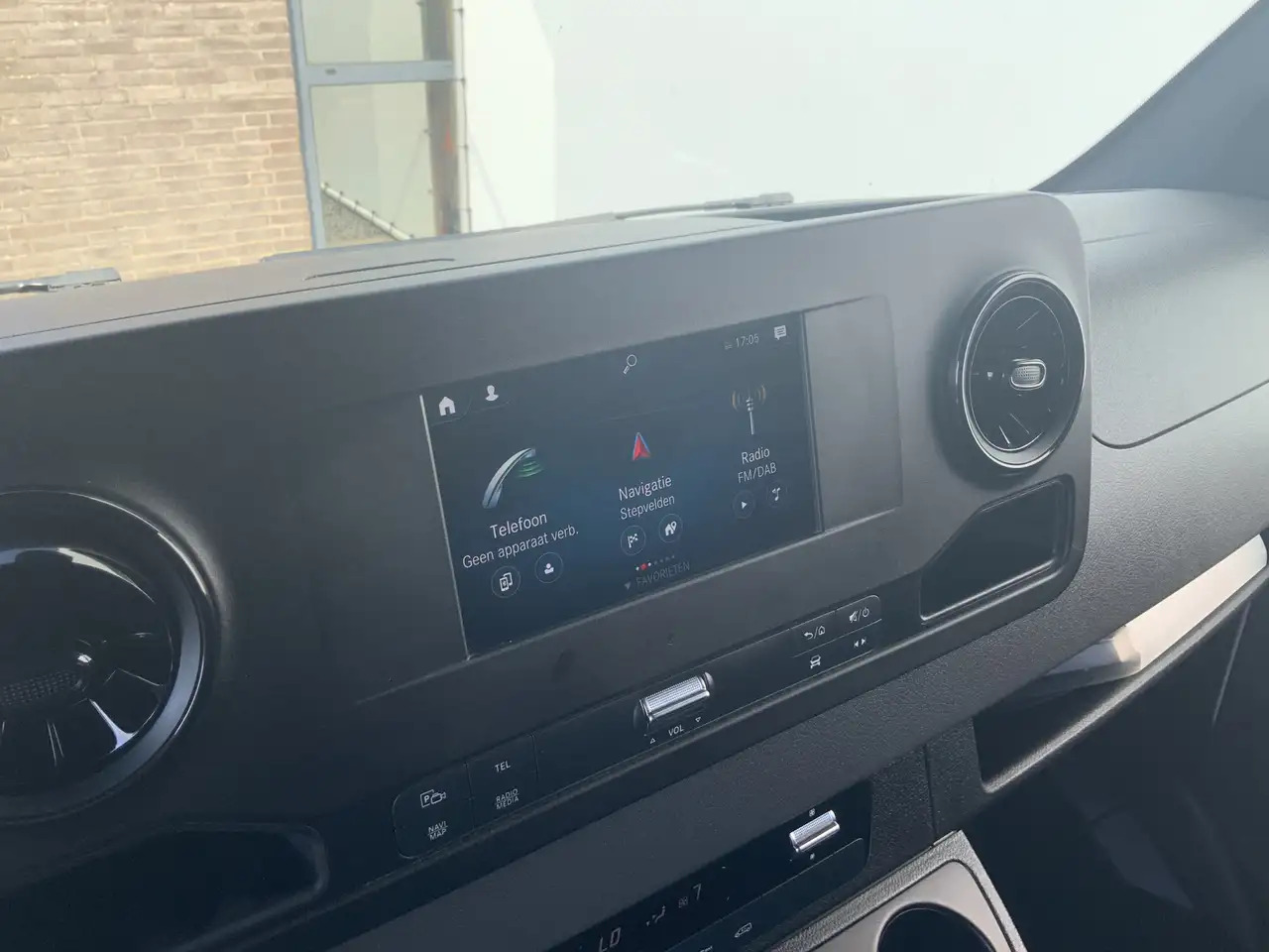 Mercedes-Benz Sprinter 316 2.2 CDI L2H2 DC Automaat Cruise Airco 3 Zits W - Gesloten bestelwagen: afbeelding 5 Mercedes-Benz Sprinter 316 2.2 CDI L2H2 DC Automaat Cruise Airco 3 Zits W - Gesloten bestelwagen: afbeelding 5