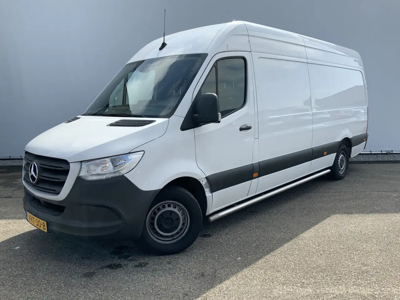 Mercedes-Benz Sprinter 316 2.2 CDI Maxi L3H2 Automaat Airco 3 Zits Navi T - Gesloten bestelwagen: afbeelding 1 Mercedes-Benz Sprinter 316 2.2 CDI Maxi L3H2 Automaat Airco 3 Zits Navi T - Gesloten bestelwagen: afbeelding 1