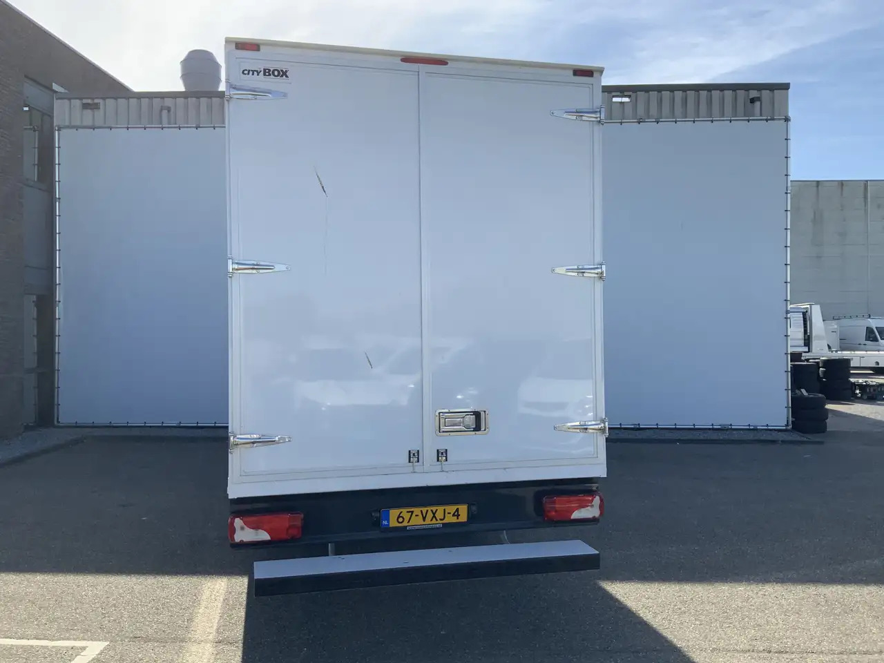 Mercedes-Benz Sprinter 515 2.2 CDI 432 Meubelbak 5,10 MTR.&Deuren Airco 3 - Bestelwagen gesloten laadbak: afbeelding 2 Mercedes-Benz Sprinter 515 2.2 CDI 432 Meubelbak 5,10 MTR.&Deuren Airco 3 - Bestelwagen gesloten laadbak: afbeelding 2