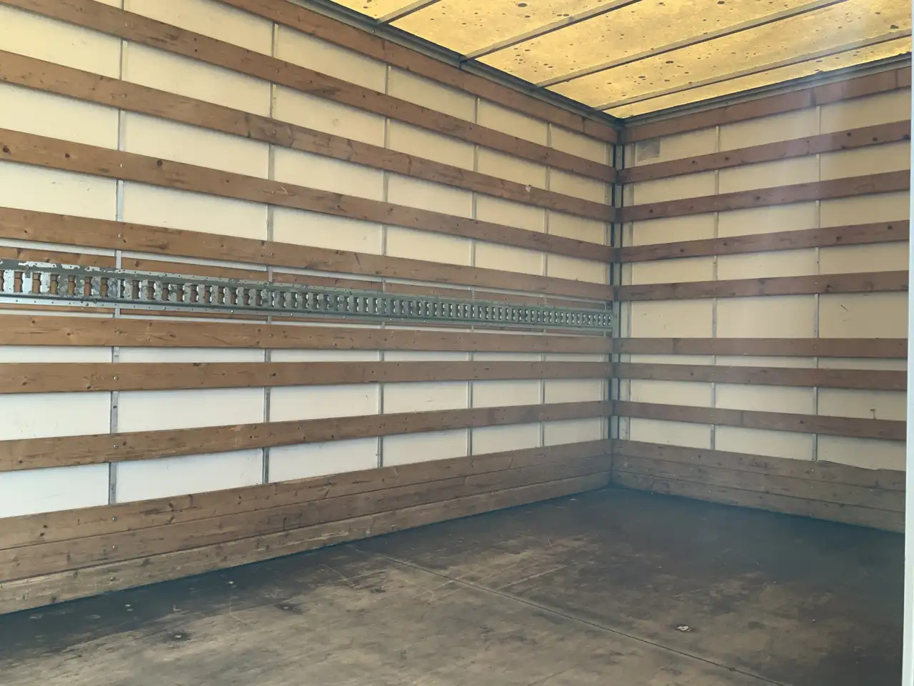 Mercedes-Benz Sprinter 519 3.0 CDI 432LAutomaat 6 Cilinder Meubelbak&Lift - Bestelwagen gesloten laadbak: afbeelding 4 Mercedes-Benz Sprinter 519 3.0 CDI 432LAutomaat 6 Cilinder Meubelbak&Lift - Bestelwagen gesloten laadbak: afbeelding 4