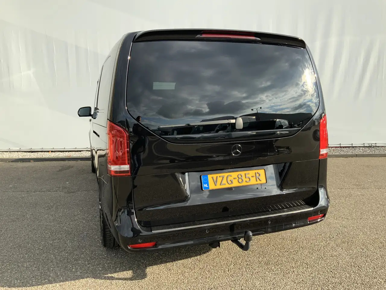 Mercedes-Benz V 300 300d Extra Lang Dub Cab Autom. Avantgarde Edition - Bestelwagen met dubbele cabine: afbeelding 4 Mercedes-Benz V 300 300d Extra Lang Dub Cab Autom. Avantgarde Edition - Bestelwagen met dubbele cabine: afbeelding 4