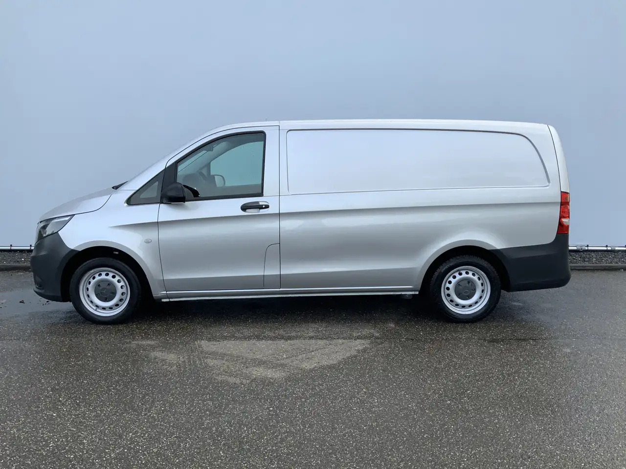 Mercedes-Benz Vito 114 CDI Lang Automaat Cruise Airco Euro 6 - Gesloten bestelwagen: afbeelding 3 Mercedes-Benz Vito 114 CDI Lang Automaat Cruise Airco Euro 6 - Gesloten bestelwagen: afbeelding 3