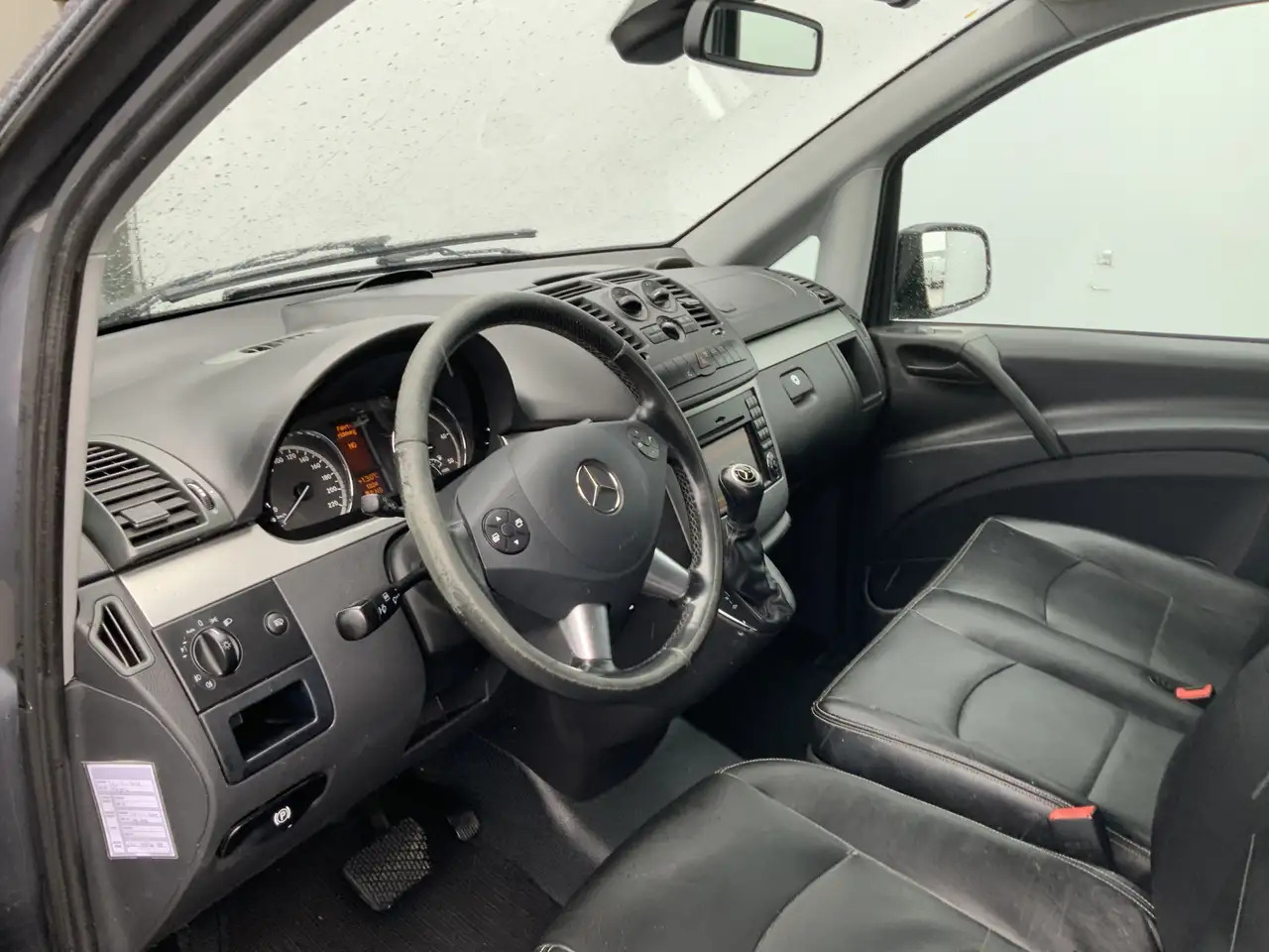 Mercedes-Benz Vito 116 CDI 320 Lang Automaat , Leer , Led , navi Comf - Gesloten bestelwagen: afbeelding 5 Mercedes-Benz Vito 116 CDI 320 Lang Automaat , Leer , Led , navi Comf - Gesloten bestelwagen: afbeelding 5