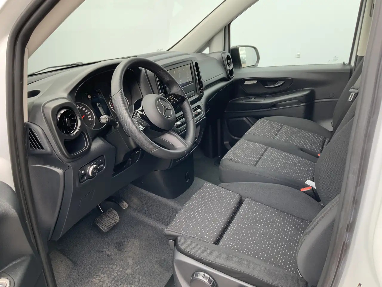 Mercedes-Benz Vito 116 CDI L3 Pro Maxi Automaat 3 Zits Airco Cruise M - Gesloten bestelwagen: afbeelding 4 Mercedes-Benz Vito 116 CDI L3 Pro Maxi Automaat 3 Zits Airco Cruise M - Gesloten bestelwagen: afbeelding 4