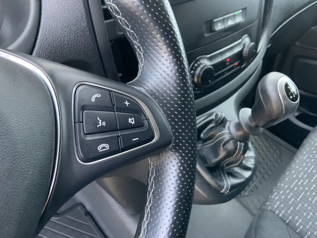 Kleine bestelwagen Mercedes-Benz Vito 116 CDI Lang Airco Cruise 3 Zits Navi Camera Dakdr: afbeelding 19