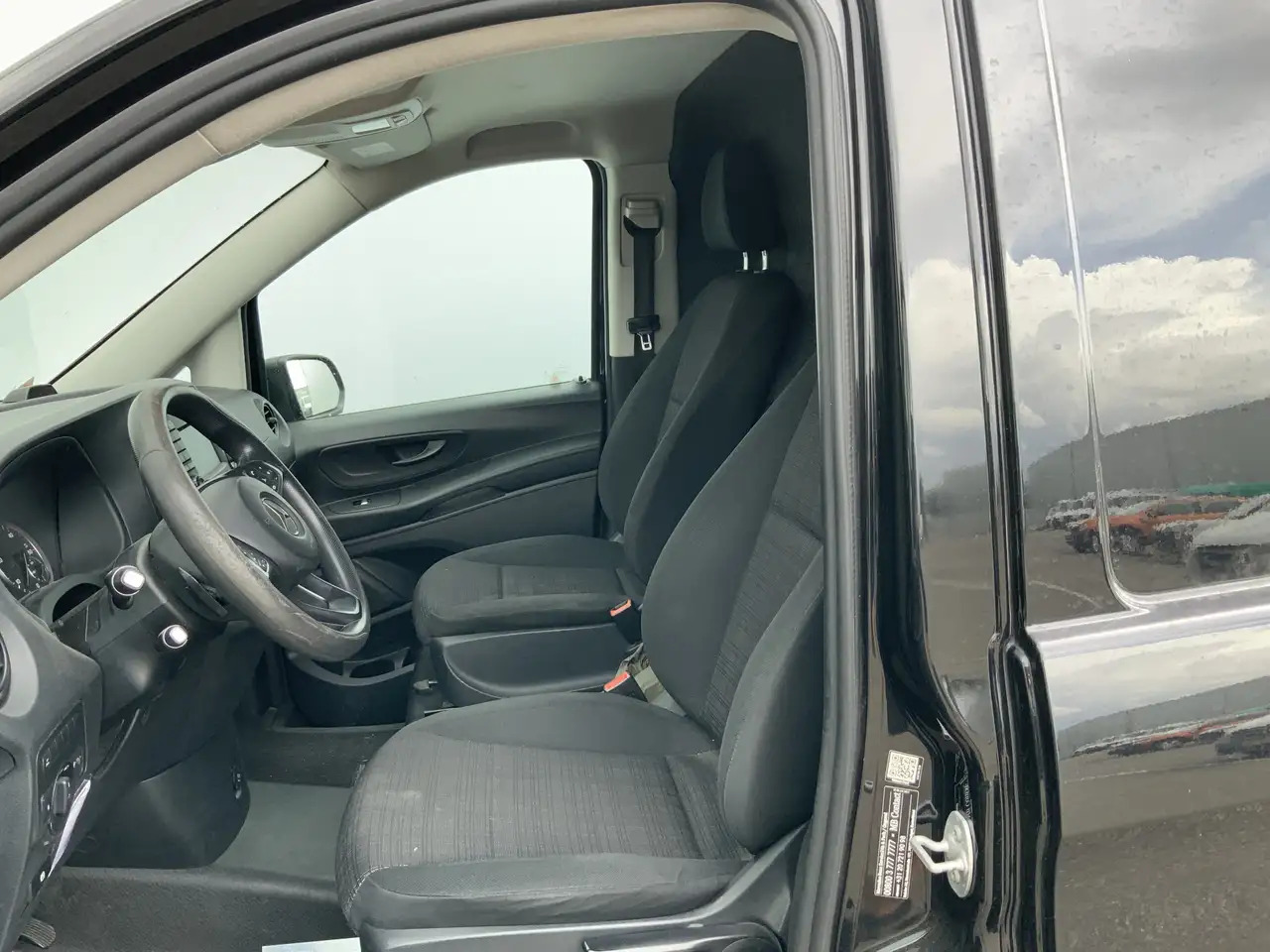 Mercedes-Benz Vito 116 CDI Lang Automaat Airco Cruise Camera Navi Sid - Gesloten bestelwagen: afbeelding 5 Mercedes-Benz Vito 116 CDI Lang Automaat Airco Cruise Camera Navi Sid - Gesloten bestelwagen: afbeelding 5