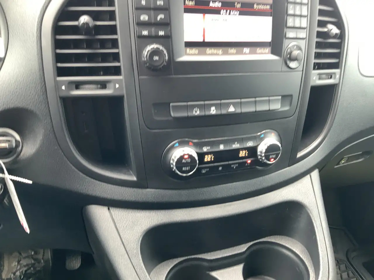 Mercedes-Benz Vito 116 CDI Lang Automaat Airco Cruise Camera Trekhaak - Gesloten bestelwagen: afbeelding 5 Mercedes-Benz Vito 116 CDI Lang Automaat Airco Cruise Camera Trekhaak - Gesloten bestelwagen: afbeelding 5