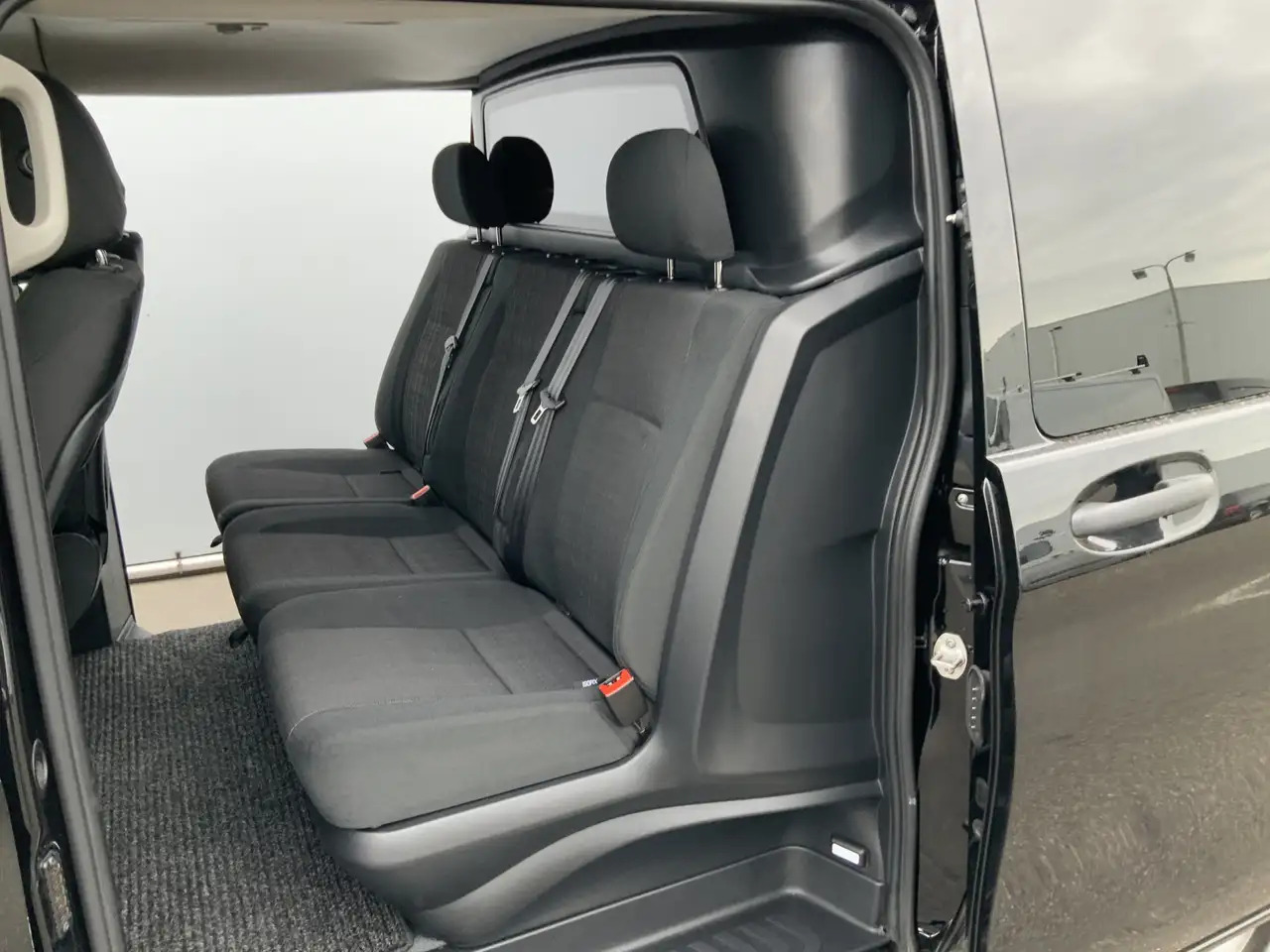 Mercedes-Benz Vito 119 CDI Lang Automaat Dub Cab Dub Schuifdeur Airco - Bestelwagen met dubbele cabine: afbeelding 5 Mercedes-Benz Vito 119 CDI Lang Automaat Dub Cab Dub Schuifdeur Airco - Bestelwagen met dubbele cabine: afbeelding 5