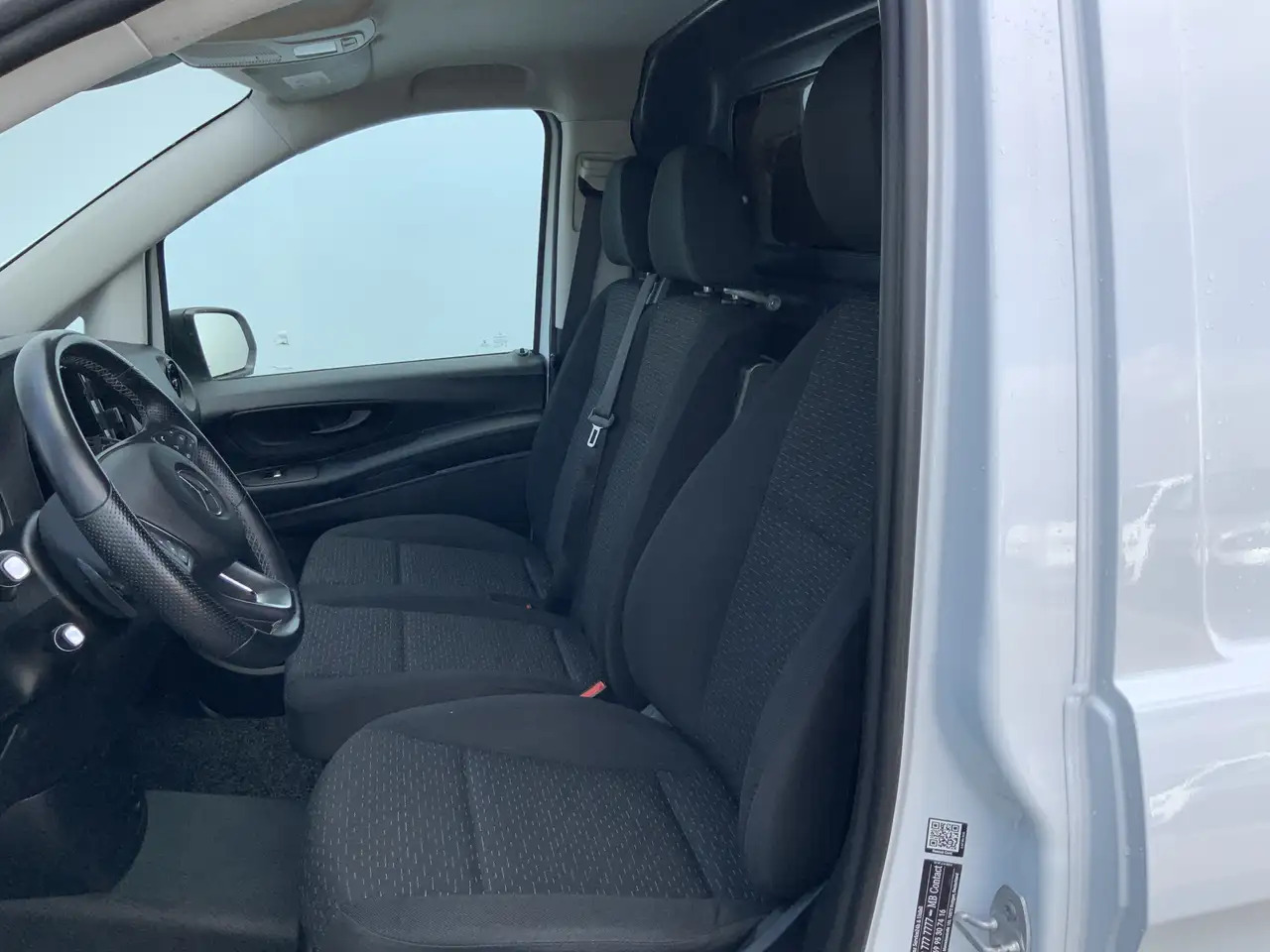 Mercedes-Benz Vito Automaat 116 CDI Lang 2 Airco Cruise 3 Zits Alu Ve - Gesloten bestelwagen: afbeelding 4 Mercedes-Benz Vito Automaat 116 CDI Lang 2 Airco Cruise 3 Zits Alu Ve - Gesloten bestelwagen: afbeelding 4