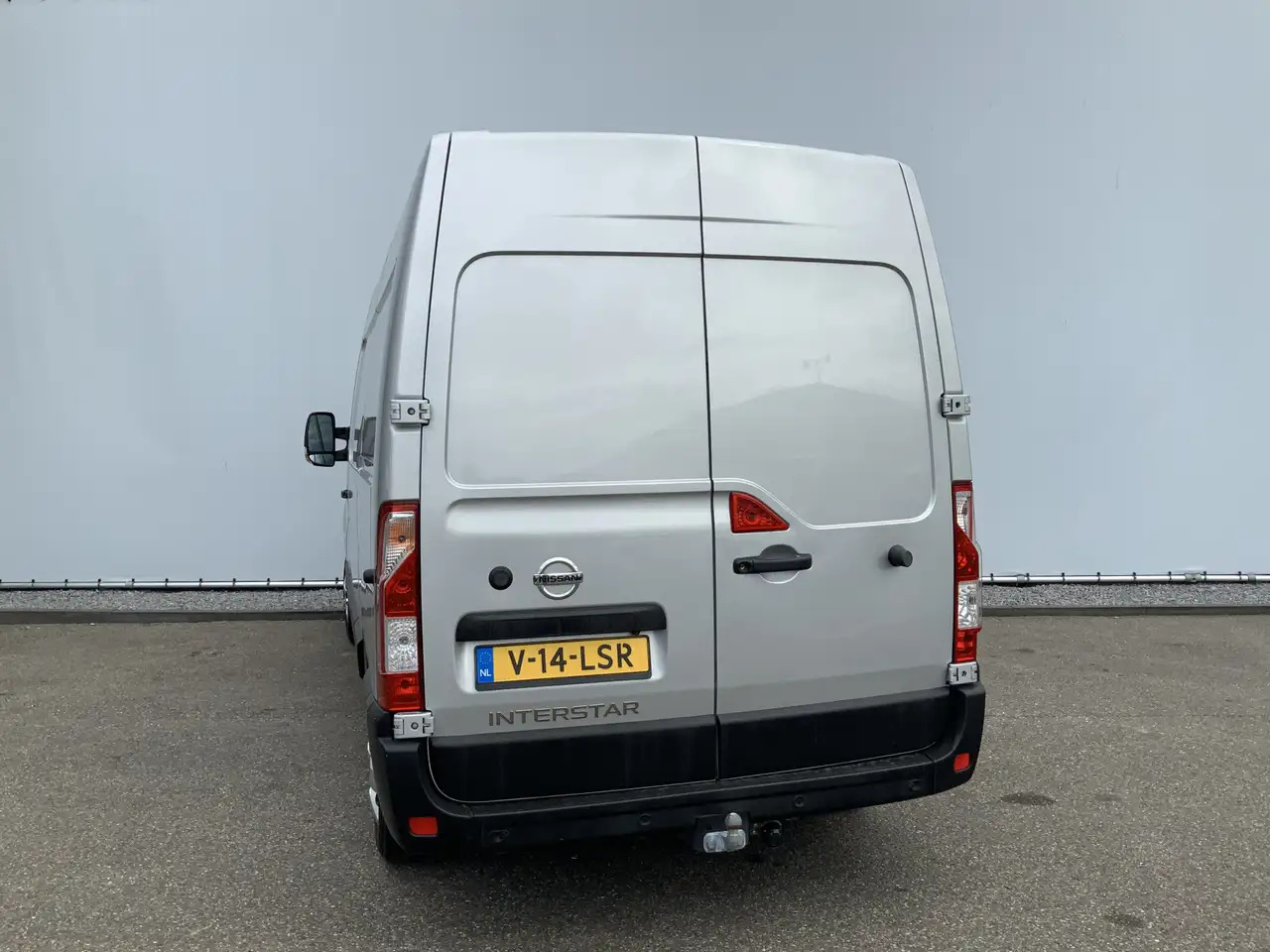 Nissan Interstar 2.3 dCi L2H2 Acenta Airco Cruise 3 Zits Camera Nav - Gesloten bestelwagen: afbeelding 2 Nissan Interstar 2.3 dCi L2H2 Acenta Airco Cruise 3 Zits Camera Nav - Gesloten bestelwagen: afbeelding 2