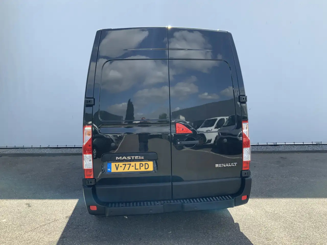 Renault Master T35 2.3 dCi 135 L2H2 Airco Cruise 3 Zits Camera Eu - Gesloten bestelwagen: afbeelding 2 Renault Master T35 2.3 dCi 135 L2H2 Airco Cruise 3 Zits Camera Eu - Gesloten bestelwagen: afbeelding 2