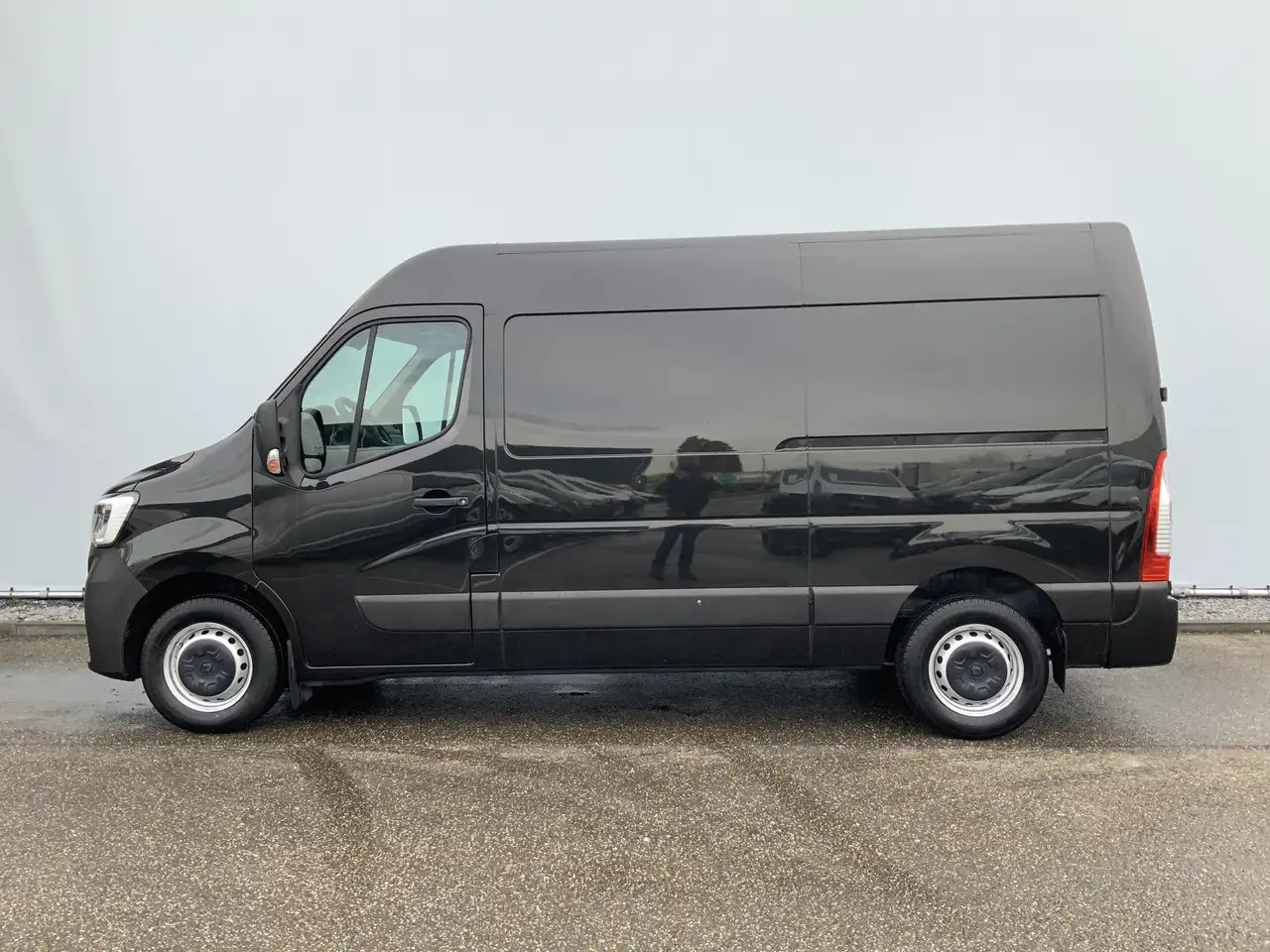 Renault Master T35 2.3 dCi 150 L2H2 Airco Cruise 3 Zits Camera Tr - Gesloten bestelwagen: afbeelding 3 Renault Master T35 2.3 dCi 150 L2H2 Airco Cruise 3 Zits Camera Tr - Gesloten bestelwagen: afbeelding 3