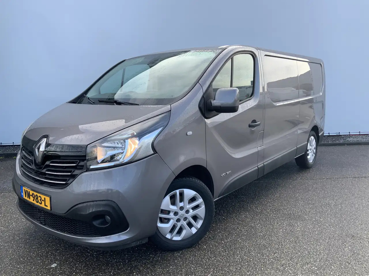 Renault Trafic 1.6 dCi T29 L2H1 DC Comfort Energy Airco Cruise Na - Gesloten bestelwagen: afbeelding 1 Renault Trafic 1.6 dCi T29 L2H1 DC Comfort Energy Airco Cruise Na - Gesloten bestelwagen: afbeelding 1
