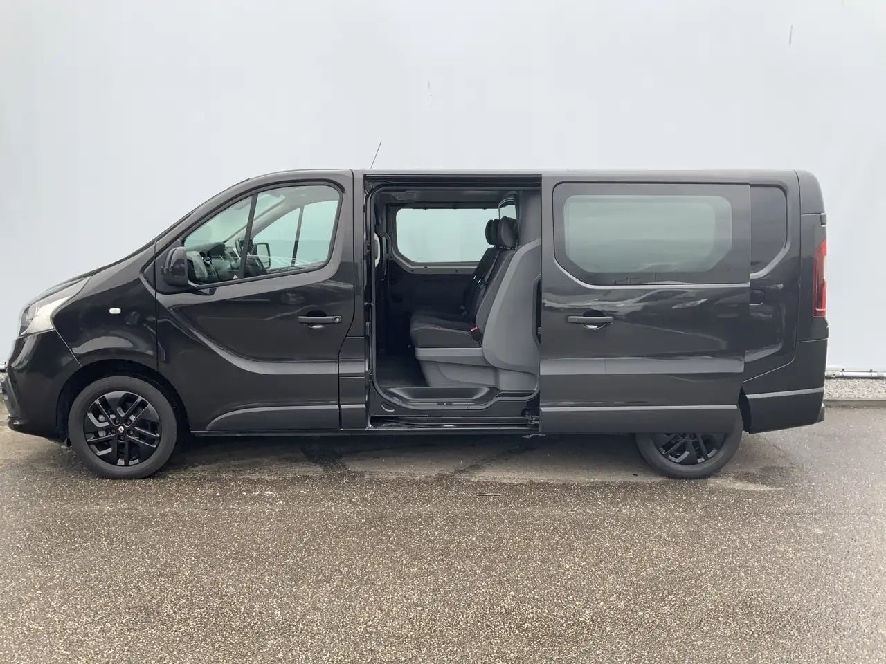 Renault Trafic 1.6 dCi T29 L2H1 Dub Cab 5 Zits Airco Cruise Navi - Bestelwagen met dubbele cabine: afbeelding 5 Renault Trafic 1.6 dCi T29 L2H1 Dub Cab 5 Zits Airco Cruise Navi - Bestelwagen met dubbele cabine: afbeelding 5