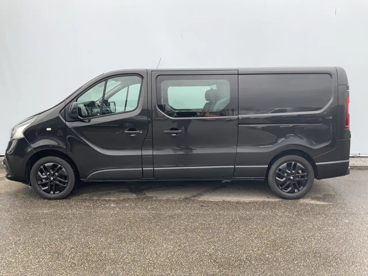 Renault Trafic 1.6 dCi T29 L2H1 Dub Cab 5 Zits Airco Cruise Navi - Bestelwagen met dubbele cabine: afbeelding 3 Renault Trafic 1.6 dCi T29 L2H1 Dub Cab 5 Zits Airco Cruise Navi - Bestelwagen met dubbele cabine: afbeelding 3