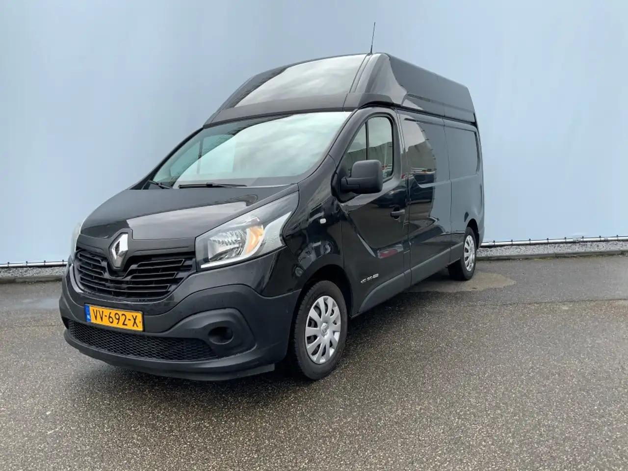 Renault Trafic 1.6 dCi T29 L2H2 Comfort Energy Airco Cruise 3 Zit - Gesloten bestelwagen: afbeelding 1 Renault Trafic 1.6 dCi T29 L2H2 Comfort Energy Airco Cruise 3 Zit - Gesloten bestelwagen: afbeelding 1