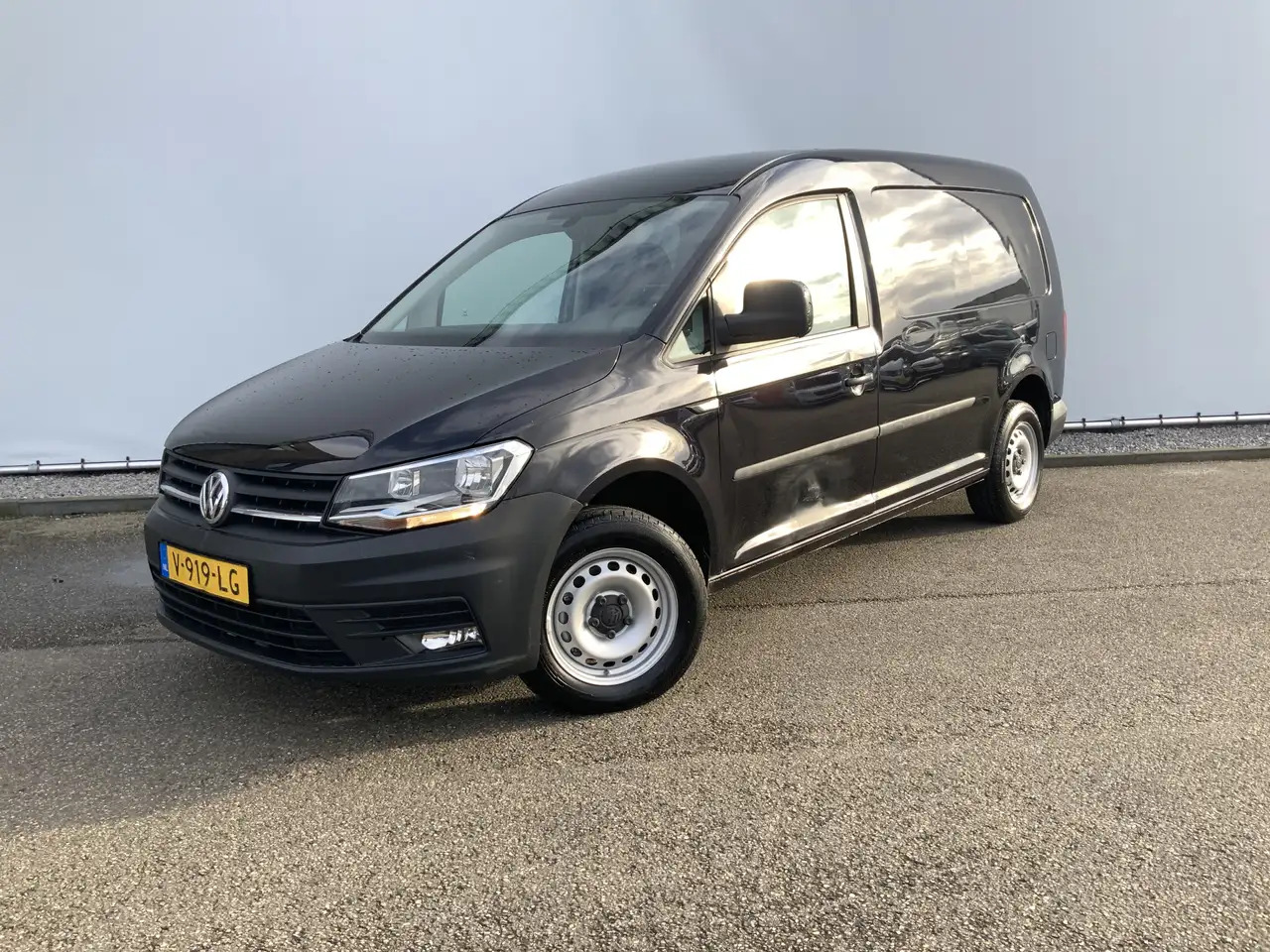 Volkswagen Caddy 2.0 TDI L2H1 BMT Maxi Highline Maxi Rond Om Schade - Kleine bestelwagen: afbeelding 1 Volkswagen Caddy 2.0 TDI L2H1 BMT Maxi Highline Maxi Rond Om Schade - Kleine bestelwagen: afbeelding 1