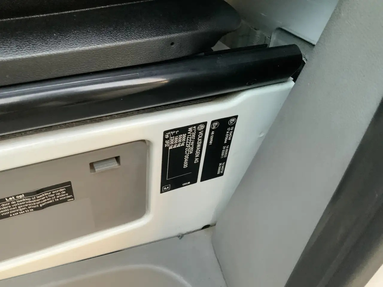 Bestelwagen gesloten laadbak, Gemeentelijke machine/ Speciaal Volkswagen Crafter 35 2.0 TDI L3H1 Glasresteel Airco Cruise 3 Zits UI: afbeelding 11