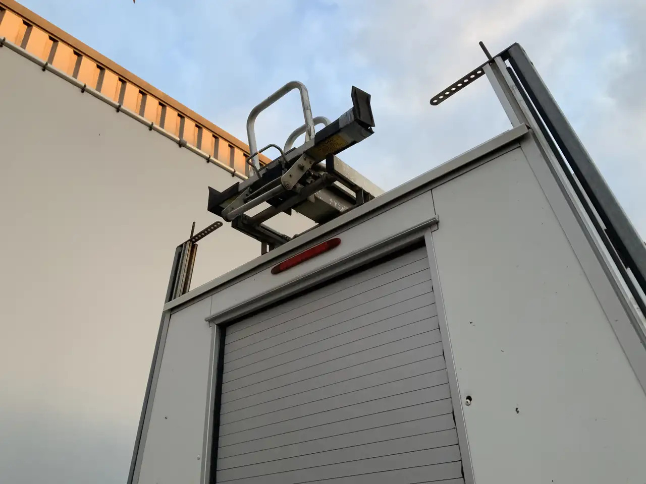 Bestelwagen gesloten laadbak, Gemeentelijke machine/ Speciaal Volkswagen Crafter 35 2.0 TDI L3H1 Glasresteel Airco Cruise 3 Zits UI: afbeelding 17