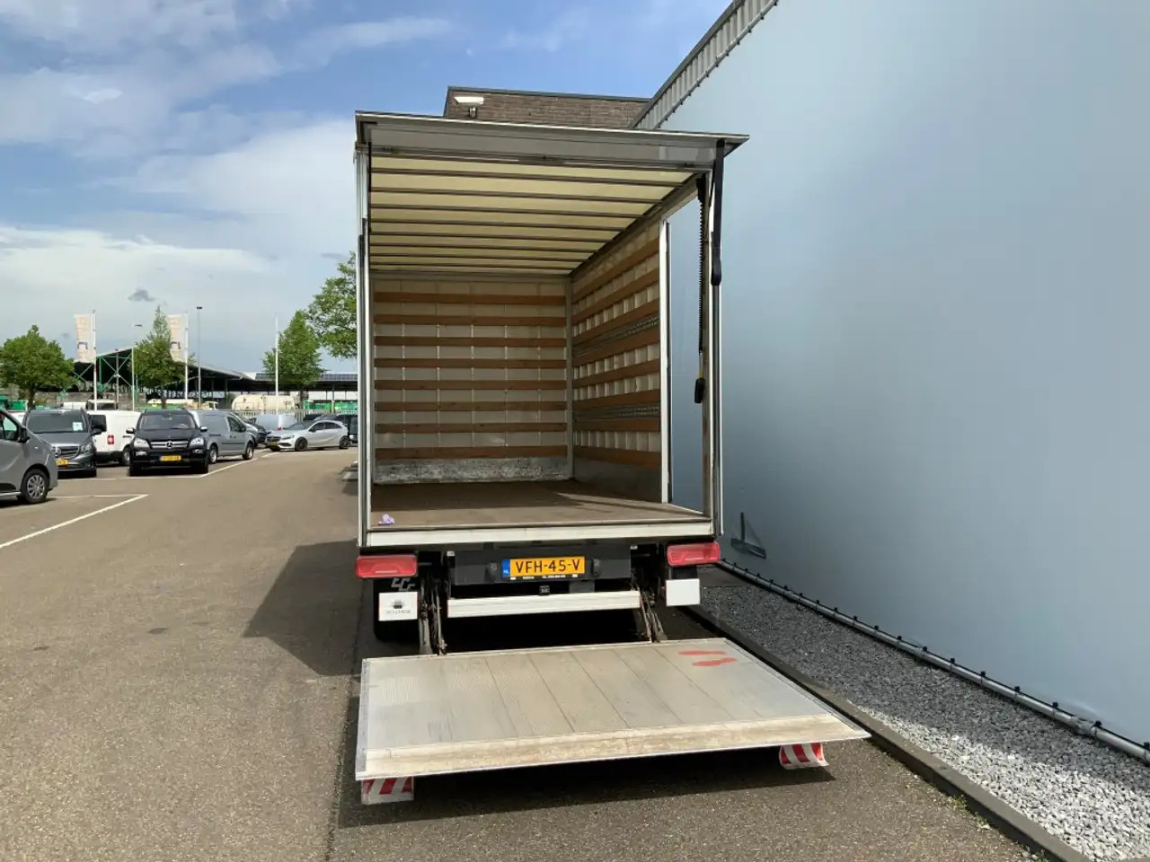 Bestelwagen gesloten laadbak Volkswagen Crafter 35 2.0 TDI L4 Meubelbak & Lift Automaat Airco Crui: afbeelding 16