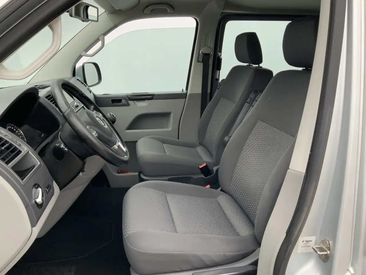 Volkswagen T5 Transporter MARGE 2.0 TDI L2H1 Dub Cab Airco Cruise Alu Velg S - Bestelwagen met dubbele cabine: afbeelding 4 Volkswagen T5 Transporter MARGE 2.0 TDI L2H1 Dub Cab Airco Cruise Alu Velg S - Bestelwagen met dubbele cabine: afbeelding 4