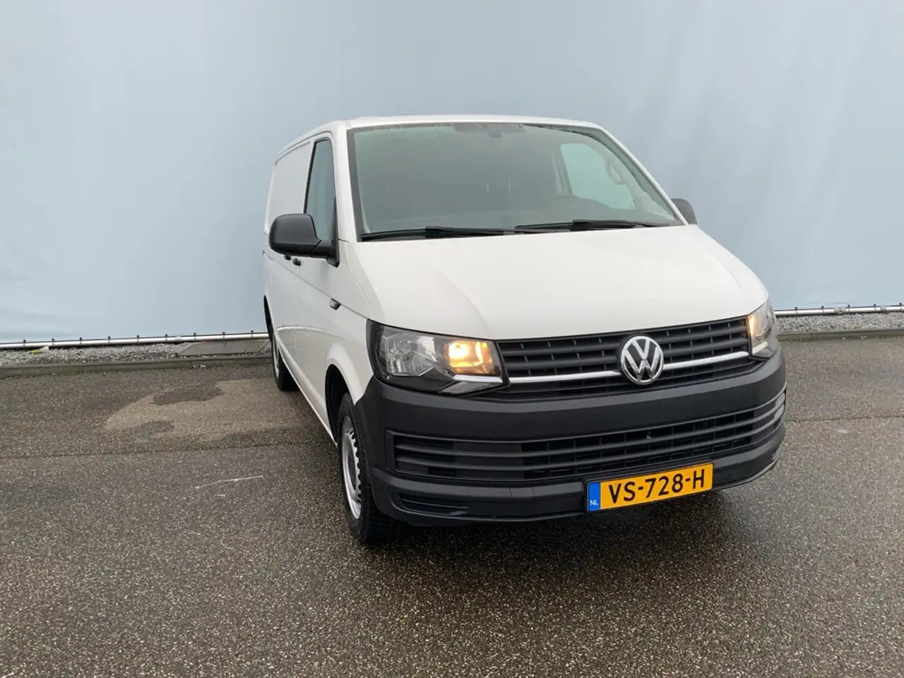 Volkswagen T6 Transporter 2.0 TDI L1H1 Comfortline Airco Navi Trekhaak 2200 - Gesloten bestelwagen: afbeelding 3 Volkswagen T6 Transporter 2.0 TDI L1H1 Comfortline Airco Navi Trekhaak 2200 - Gesloten bestelwagen: afbeelding 3