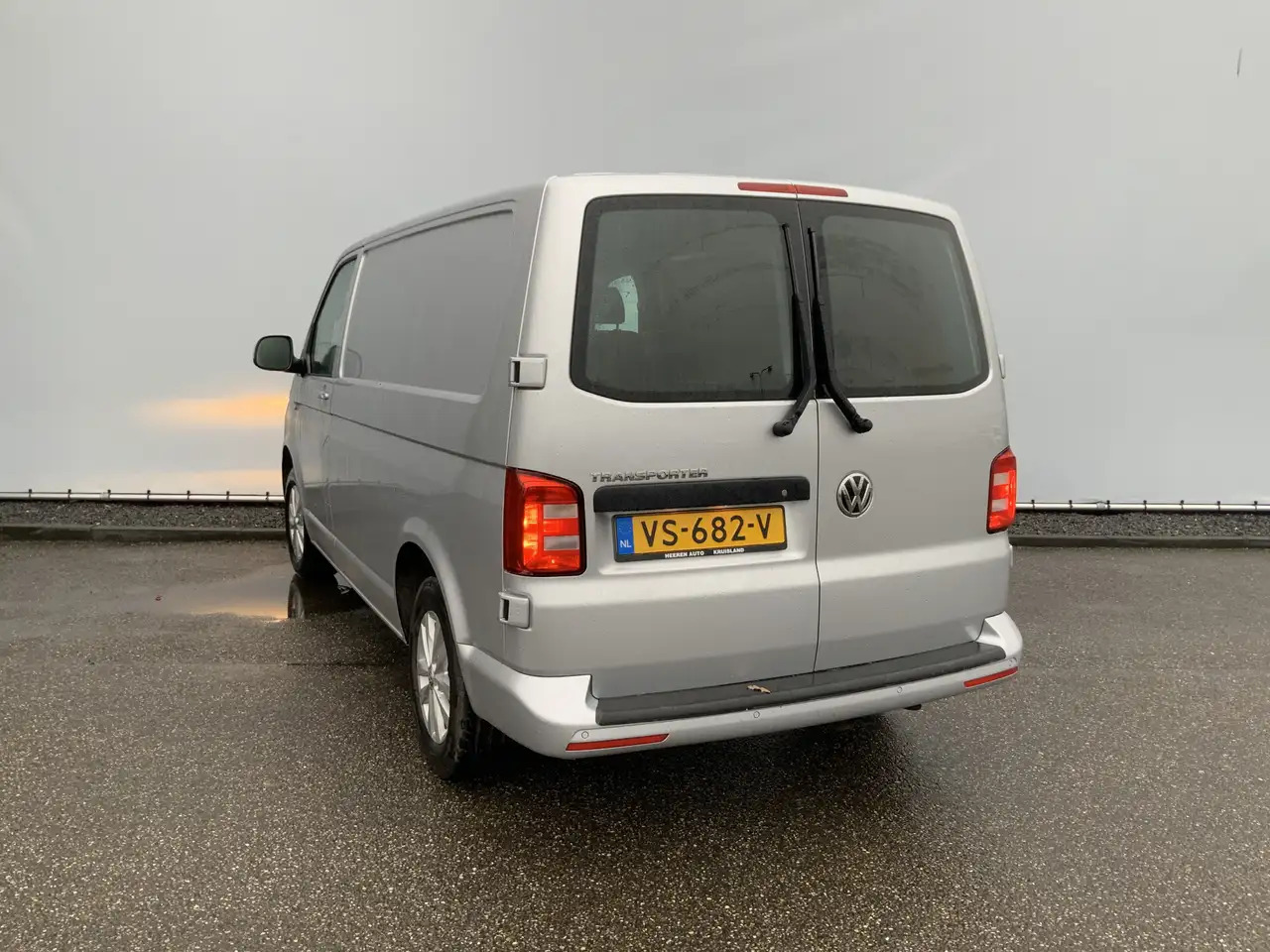 Volkswagen T6 Transporter 2.0 TDI L1H1 Highline Airco Cruise Alu Velg( R Por - Gesloten bestelwagen: afbeelding 2 Volkswagen T6 Transporter 2.0 TDI L1H1 Highline Airco Cruise Alu Velg( R Por - Gesloten bestelwagen: afbeelding 2