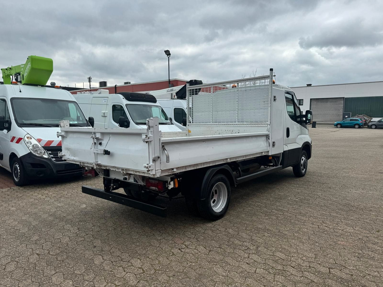 Iveco Daily 35C14 Kipper EURO 6 - Kipper bestelwagen: afbeelding 4 Iveco Daily 35C14 Kipper EURO 6 - Kipper bestelwagen: afbeelding 4