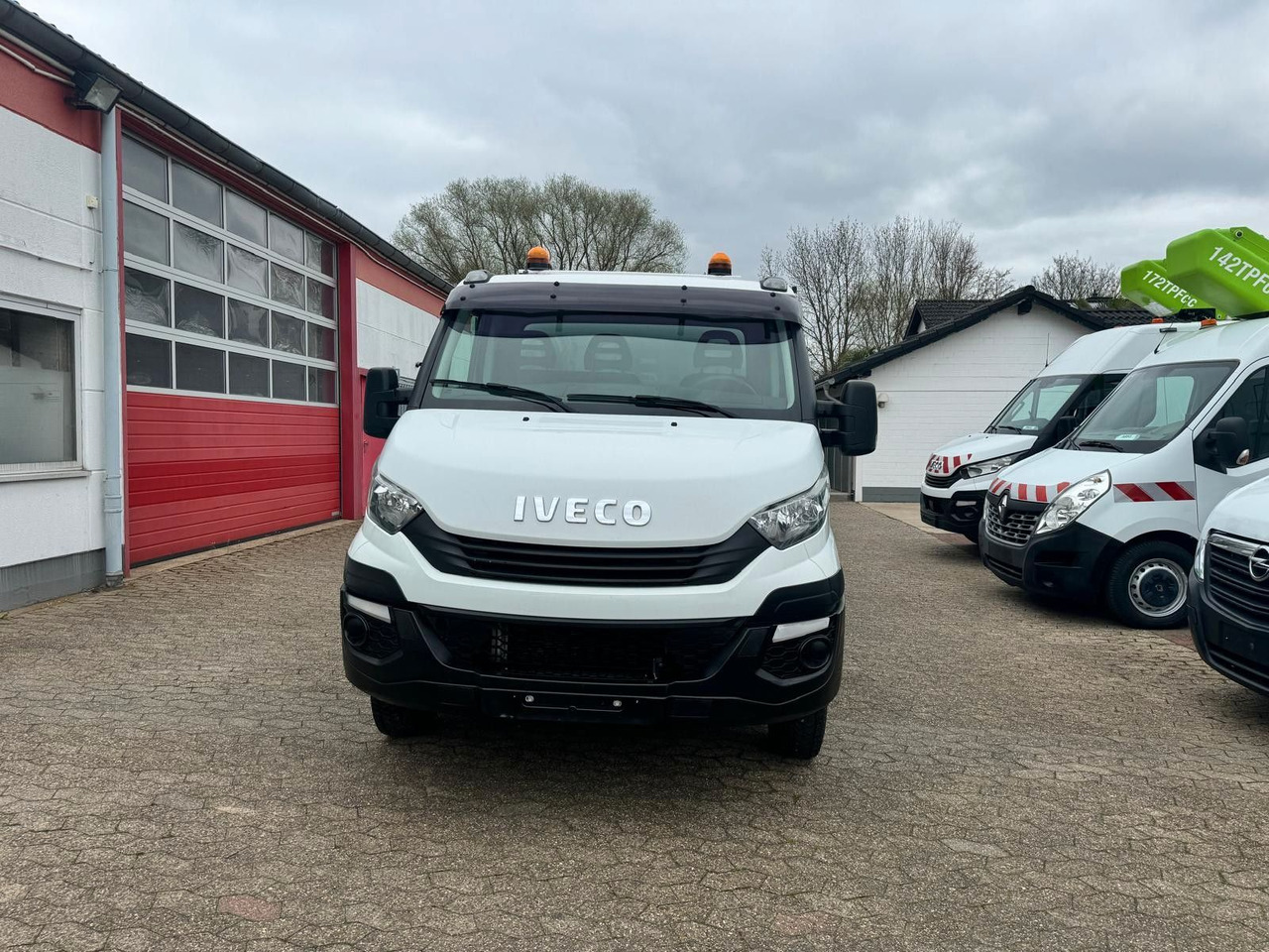 Iveco Daily 35C14 Kipper EURO 6 - Kipper bestelwagen: afbeelding 2 Iveco Daily 35C14 Kipper EURO 6 - Kipper bestelwagen: afbeelding 2