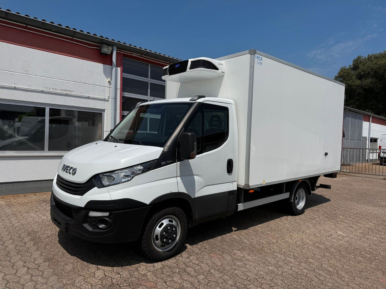 Iveco Daily 35C16 Tiefkühlkoffer Carrier Pulsor350 LWB - Koelwagen: afbeelding 1 Iveco Daily 35C16 Tiefkühlkoffer Carrier Pulsor350 LWB - Koelwagen: afbeelding 1