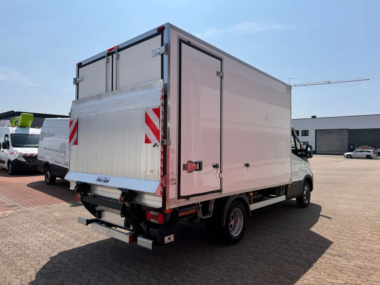 Iveco Daily 35C16 Tiefkühlkoffer Carrier Pulsor350 LWB - Koelwagen: afbeelding 4 Iveco Daily 35C16 Tiefkühlkoffer Carrier Pulsor350 LWB - Koelwagen: afbeelding 4