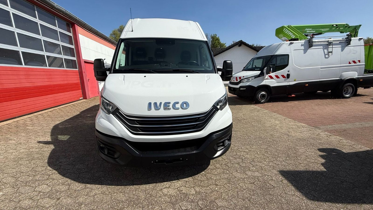 Iveco Daily 35S14 Transporter Kastenwagen L3H2 - Gesloten bestelwagen: afbeelding 2 Iveco Daily 35S14 Transporter Kastenwagen L3H2 - Gesloten bestelwagen: afbeelding 2