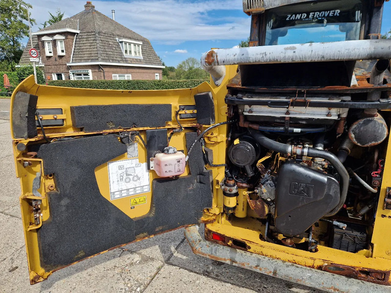 Caterpillar 216B3 schranklader met 1191 uur - Schranklader: afbeelding 5 Caterpillar 216B3 schranklader met 1191 uur - Schranklader: afbeelding 5