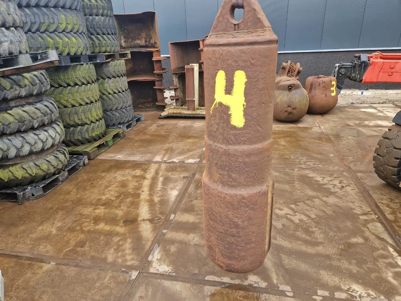 Diversen stalen sloopkogels / beulen - Sloopschaar voor Bouwmachine: afbeelding 4 Diversen stalen sloopkogels / beulen - Sloopschaar voor Bouwmachine: afbeelding 4