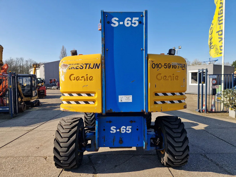 Genie S65 4X4 - Telescoophoogwerker: afbeelding 5 Genie S65 4X4 - Telescoophoogwerker: afbeelding 5