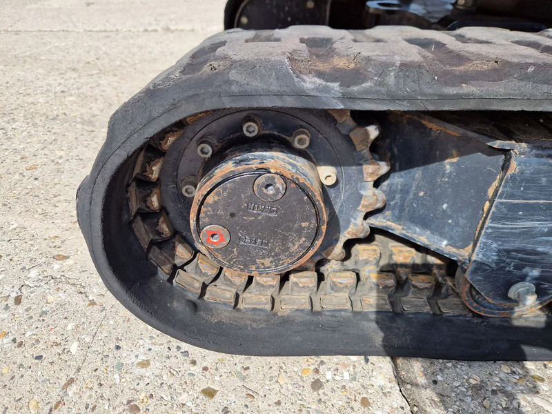 Kubota KX019-4 met 1990 uur - Minigraafmachine: afbeelding 5 Kubota KX019-4 met 1990 uur - Minigraafmachine: afbeelding 5