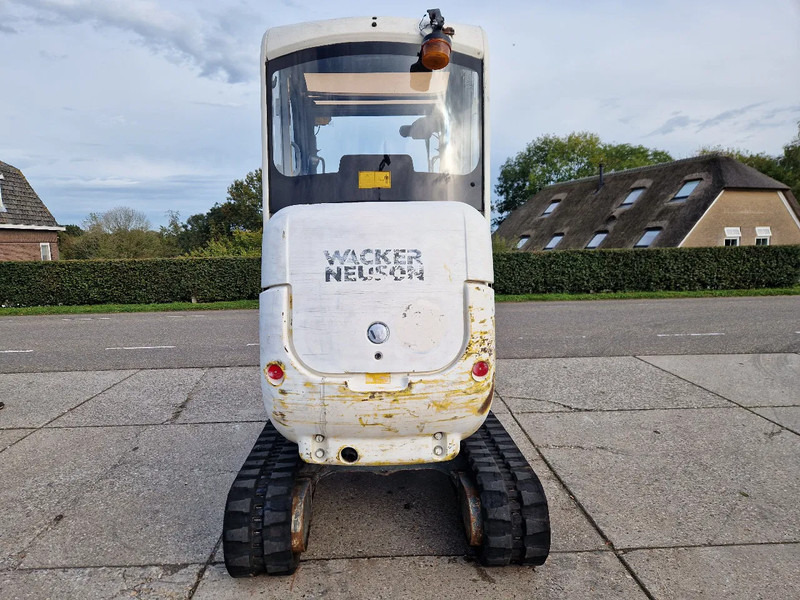 WACKER NEUSON 2404RD kan op een berghelling werken - Minigraafmachine: afbeelding 5 WACKER NEUSON 2404RD kan op een berghelling werken - Minigraafmachine: afbeelding 5